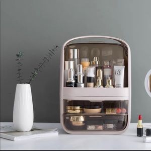 Makeup storage box